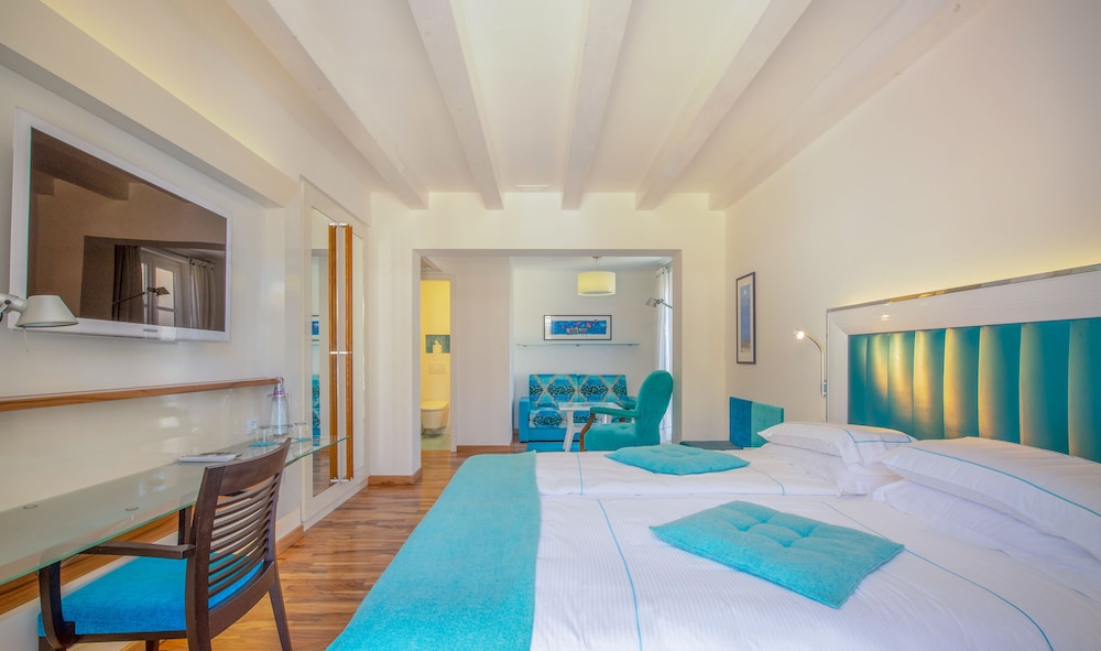 

Roma - Pizzo - Piccolo Grand Hotel