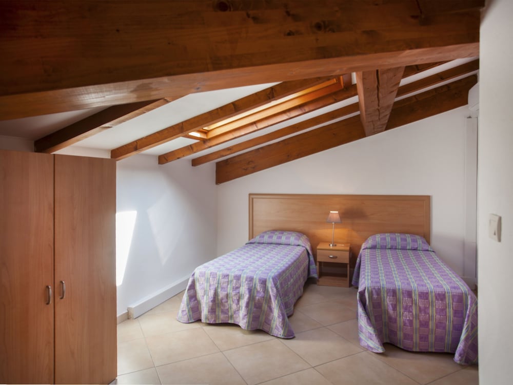 

Verona - Linguizzetta - Apartment SOGNU DI RENA by Interhome