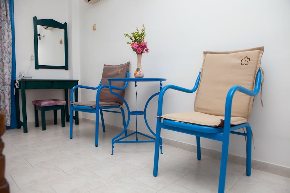 

Bologna - Foiníkion - Vardes Hotel Studios
