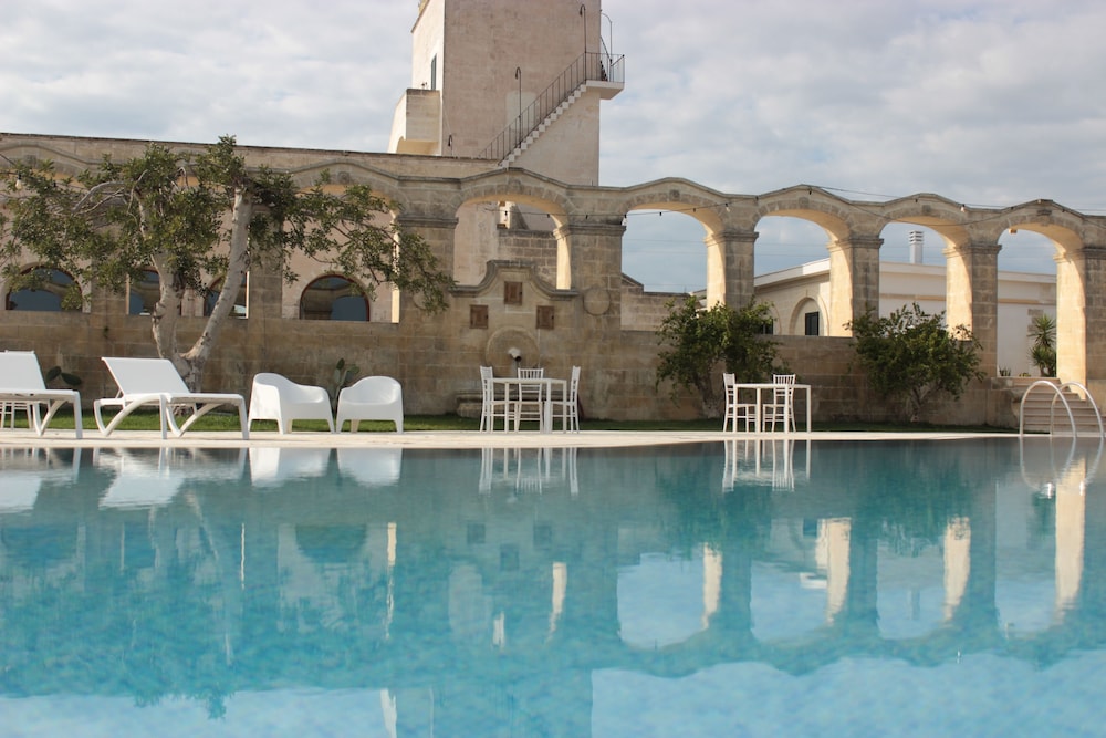 

Bari - Castellaneta Marina - Masseria Savoia