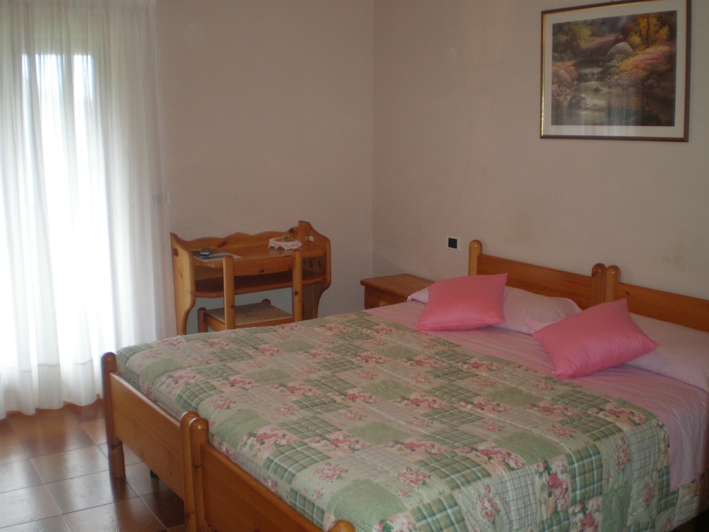 

Napoli - Castione della Presolana - Hotel Residence La Rosa