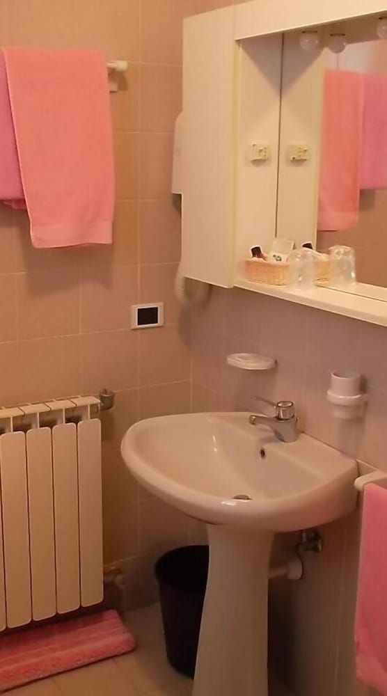 

Bologna - Castione della Presolana - Hotel Residence La Rosa