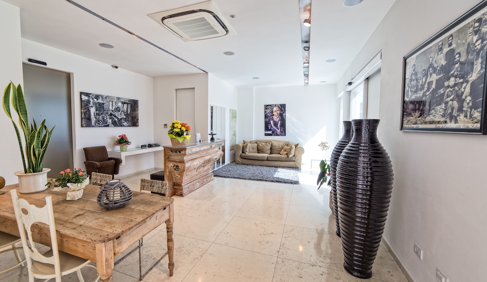 

Venezia - Porto SantʼElpidio - Hotel Country House La Radice