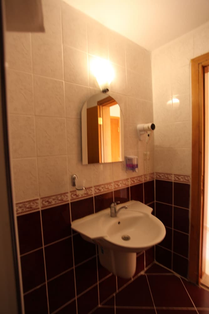 

Milano - Fethiye - Malhun Hotel