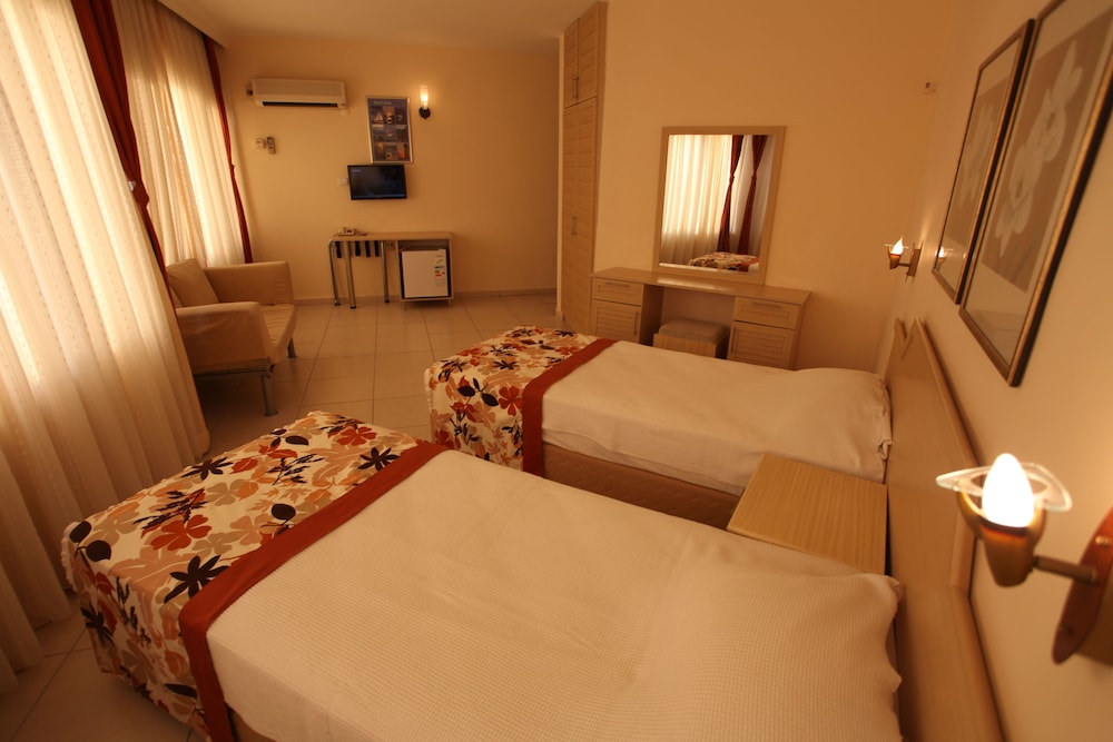 

Bologna - Fethiye - Malhun Hotel