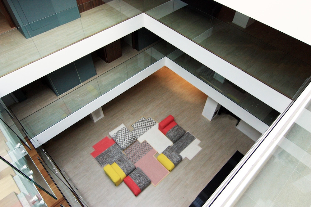 

Bologna - Tarragona - Hotel Raval de la Mar