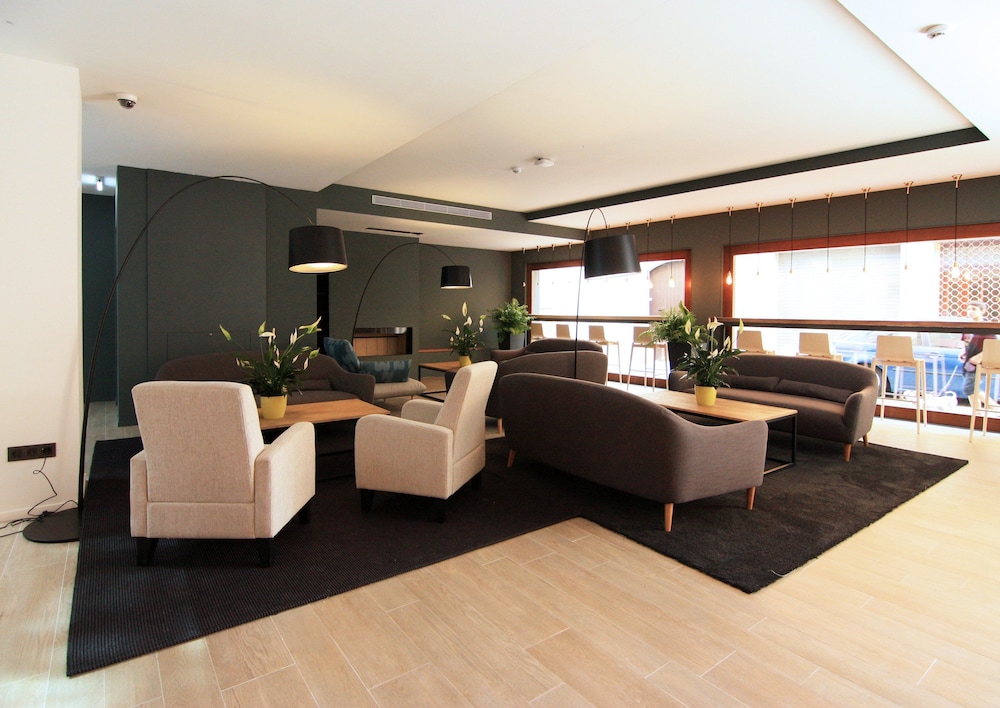 

Bologna - Cambrils - Hotel Raval de la Mar