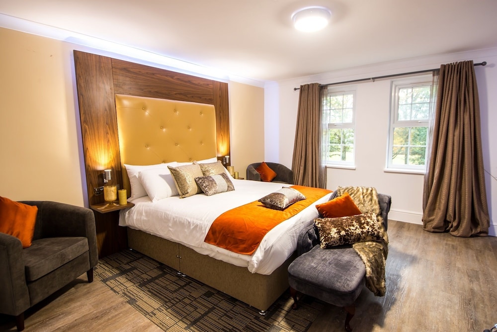 

Catania - Crawley - Trivelles Gatwick Hotel & airport Parking