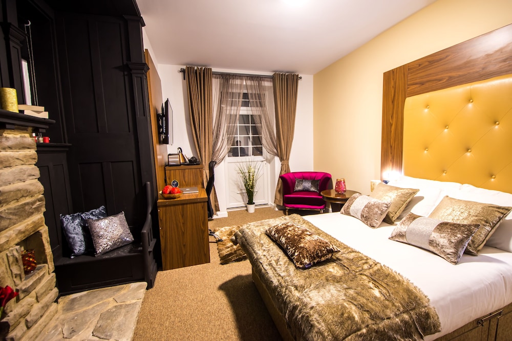 

Roma - Charlwood - Trivelles Gatwick Hotel & airport Parking