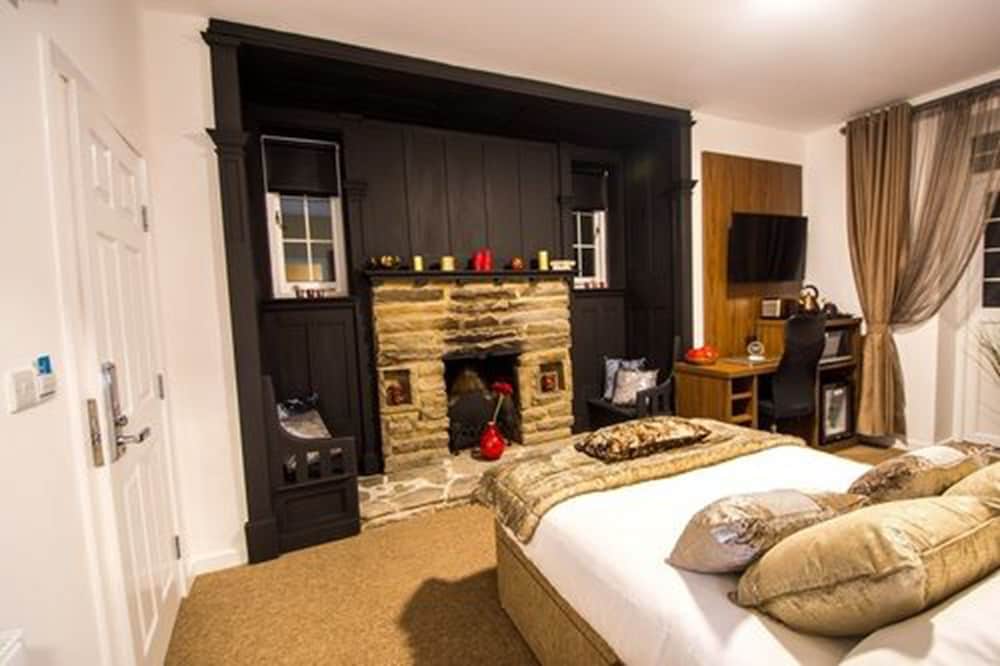 

Pisa - Londra, Aeroporto di London Gatwick - Trivelles Gatwick Hotel & airport Parking