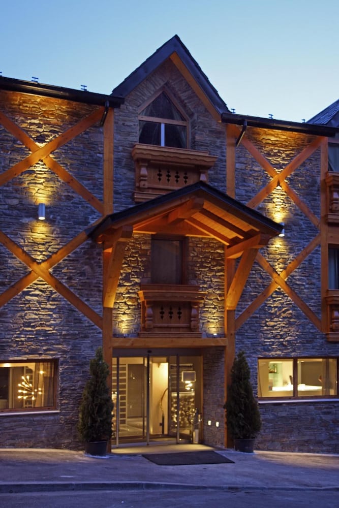 

Milano - L'Aldosa de Canilló - Hotel & Spa Xalet Bringue