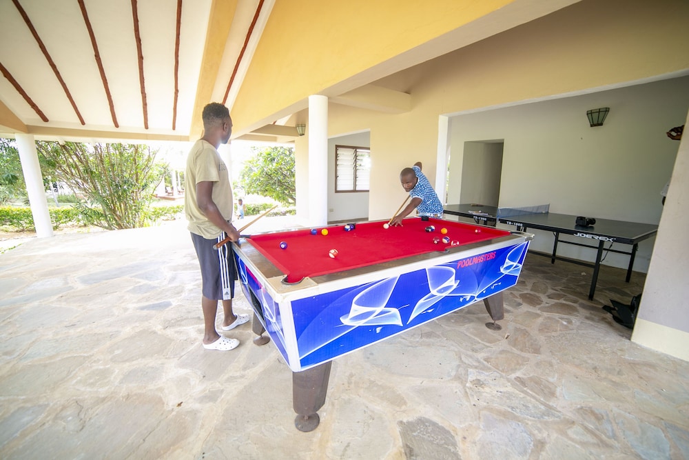 

Catania - Watamu - The ONE