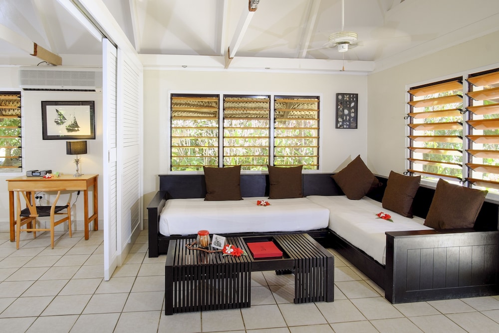 

Roma - Malolo - Musket Cove Island Resort & Marina