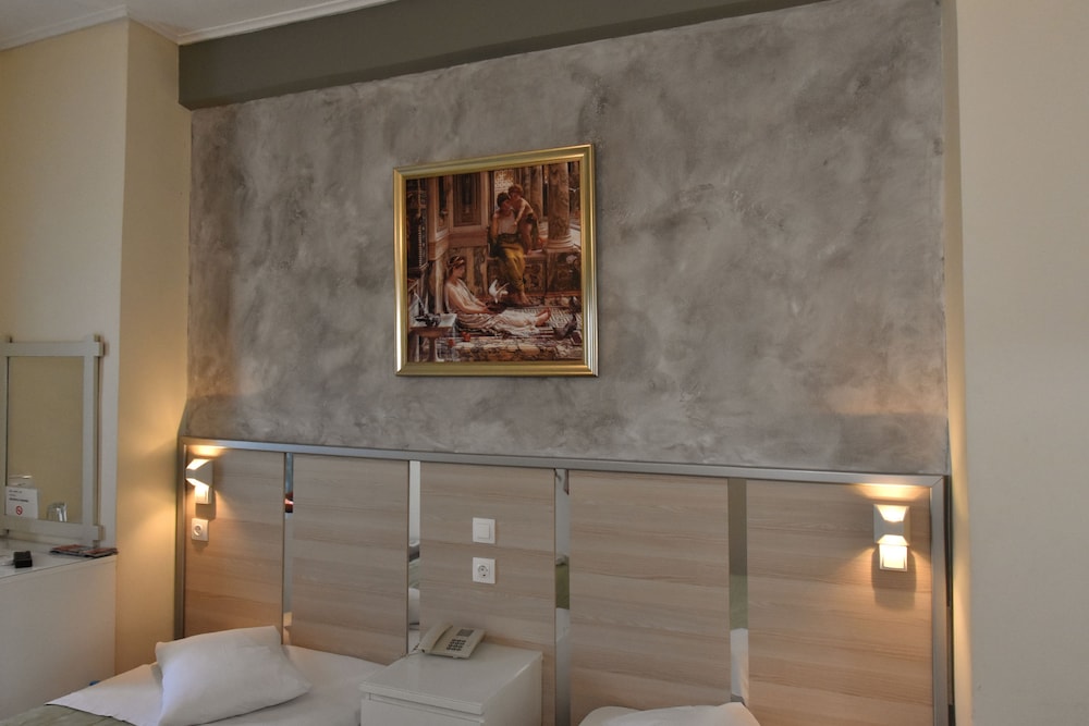 

Bari - Atene - Hotel Socrates
