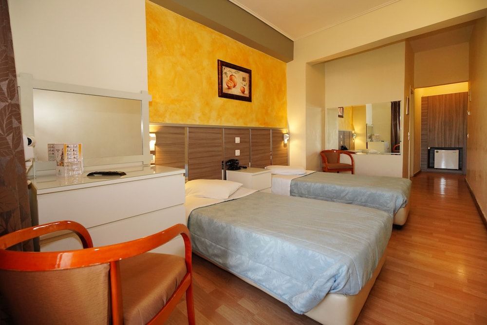 

Venezia - Pireo - Hotel Socrates