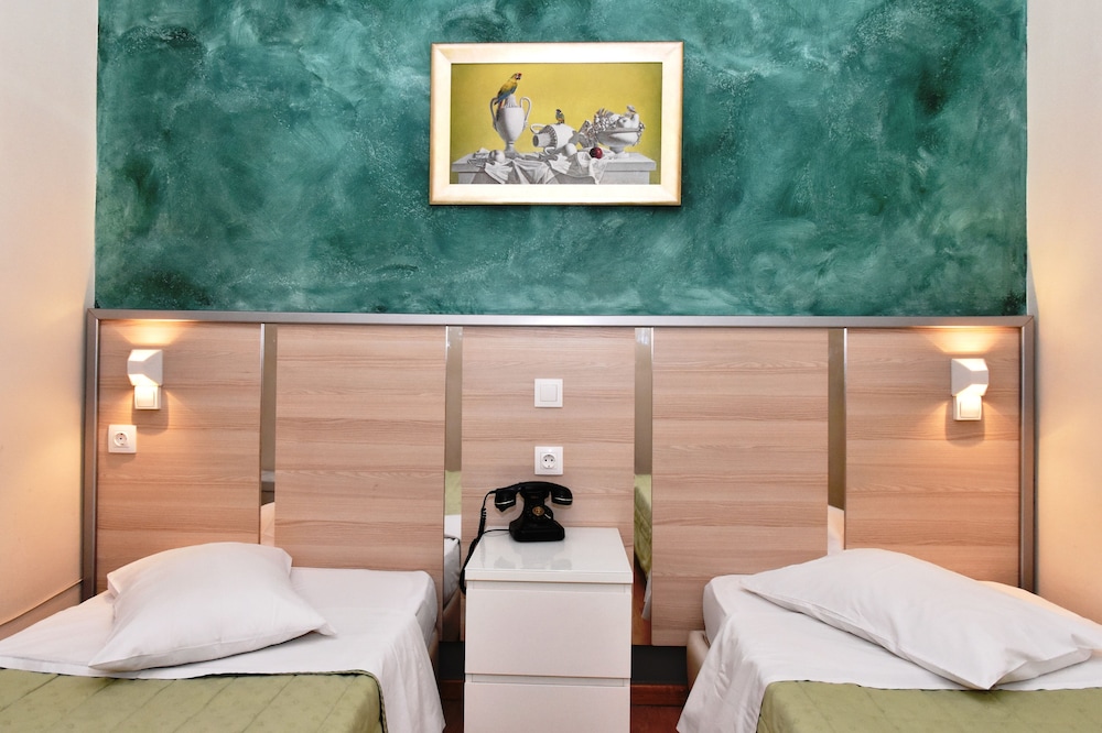 

Venezia - Atene - Socrates Hotel