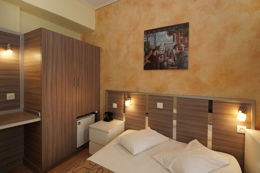 

Milano - Pireo - Hotel Socrates