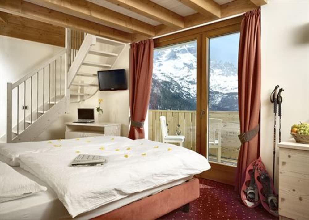 

Roma - Madonna di Campiglio - Panorama Hotel Fontanella