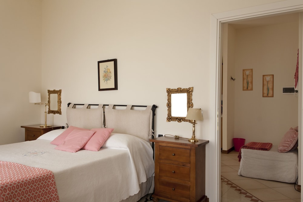 

Lamezia Terme - Pistoia - Residence Montefiore