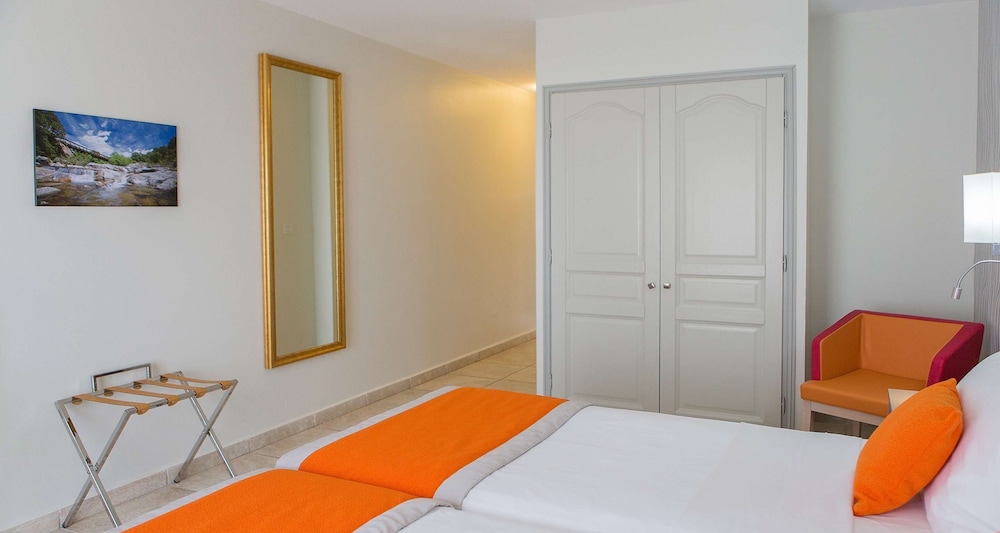 

Milano - Propriano - Best Western Plus San Damianu