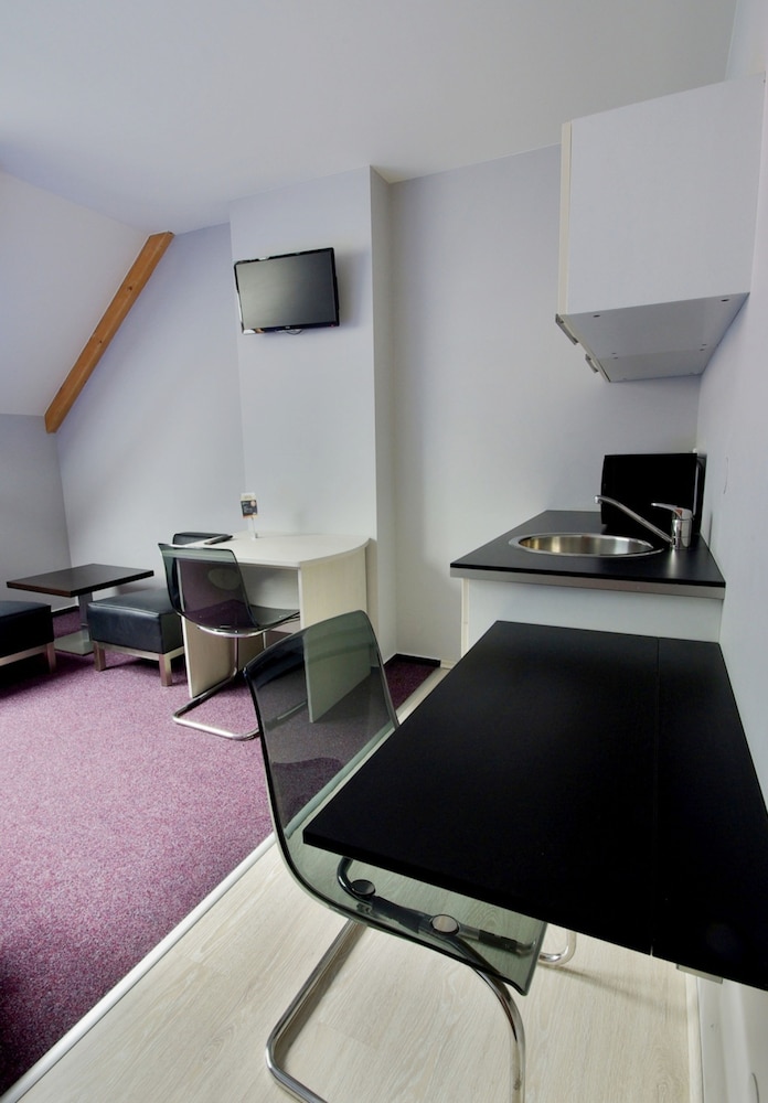 

Firenze - Zdiby - Adeba Hotel