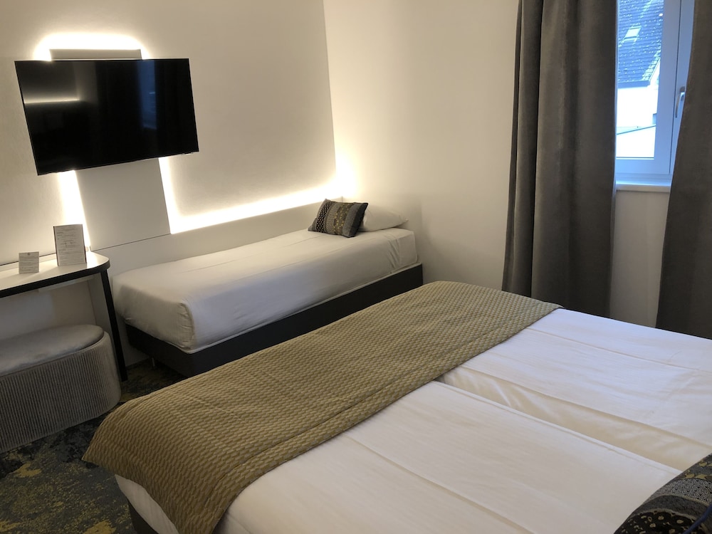 

Napoli - Colmar - Brit Hotel, Spa & Restaurant - Colmar Est