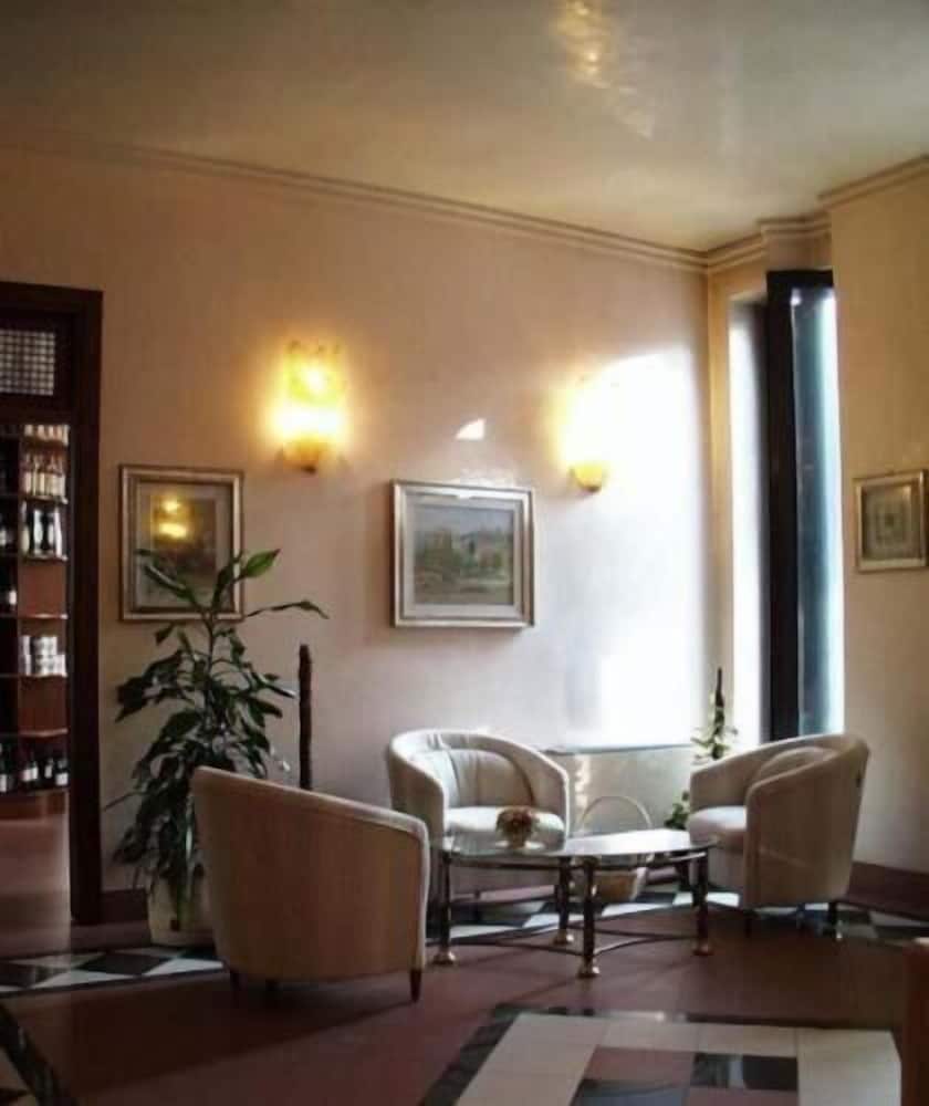 

Milano - Verona - Hotel Borghetti