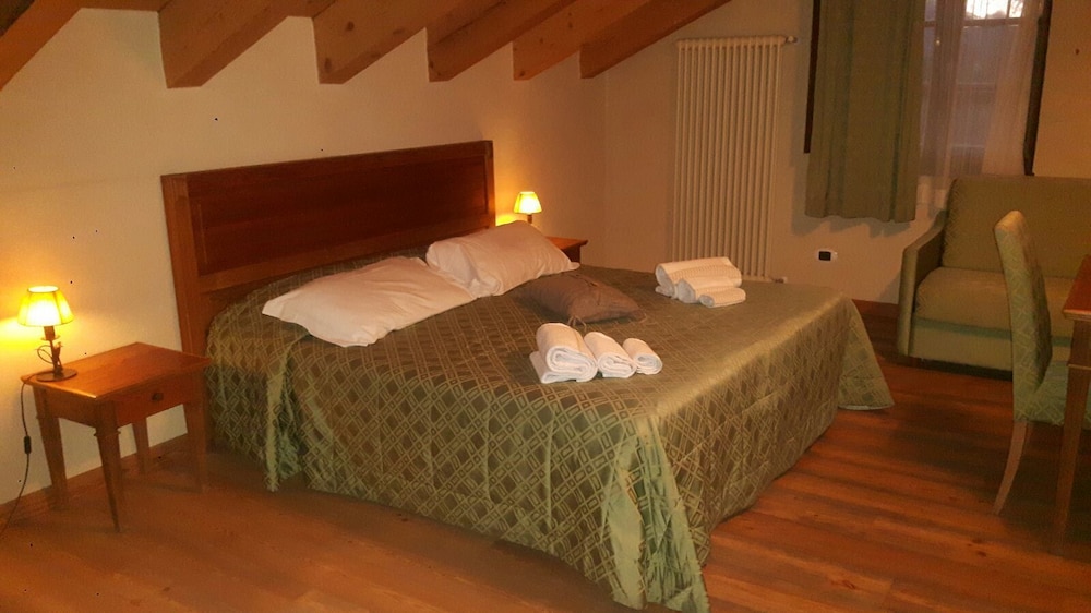 

Olbia - La Magdeleine - Maison Cly