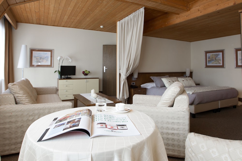 

Brindisi - Valdisotto - Palace Hotel Wellness & Beauty