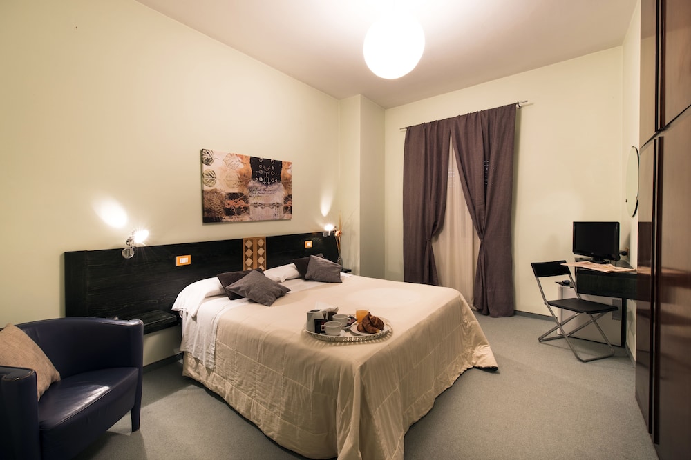 

Cagliari - Orvieto - Hotel Orvieto