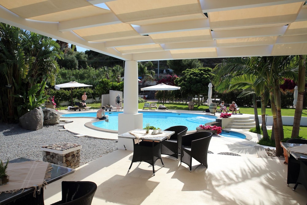 

Torino - Isole Eolie, Sicilia - Residence Hotel La Giara