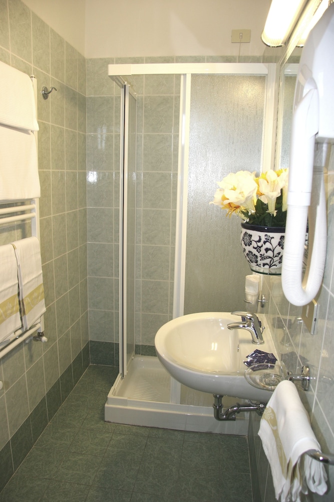 

Cagliari - Firenze - Hotel Eden