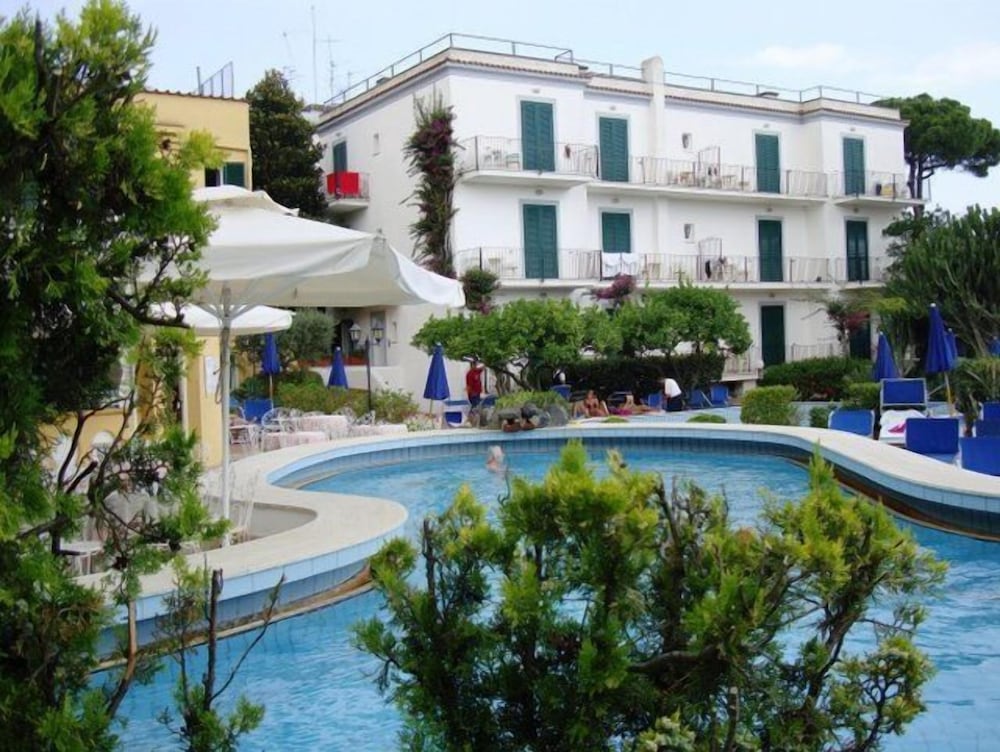 

Venezia - Ischia - Hotel Royal Terme