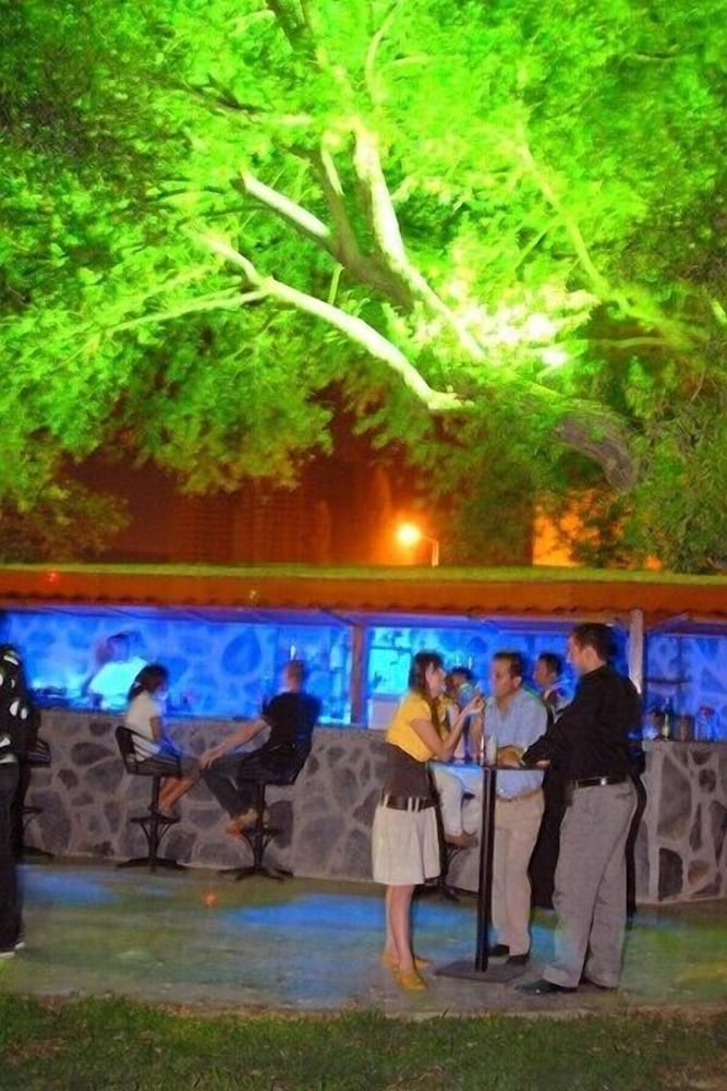 

Milano - Kusadasi - Flora Suites Hotel - All Inclusive