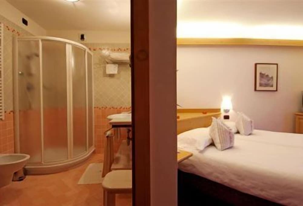 

Venezia - Dimaro - Nivis Hotel