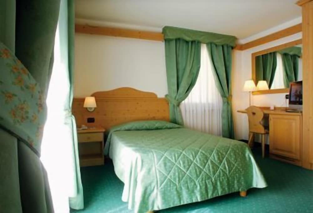 

Napoli - Val di Sole - Nivis Hotel