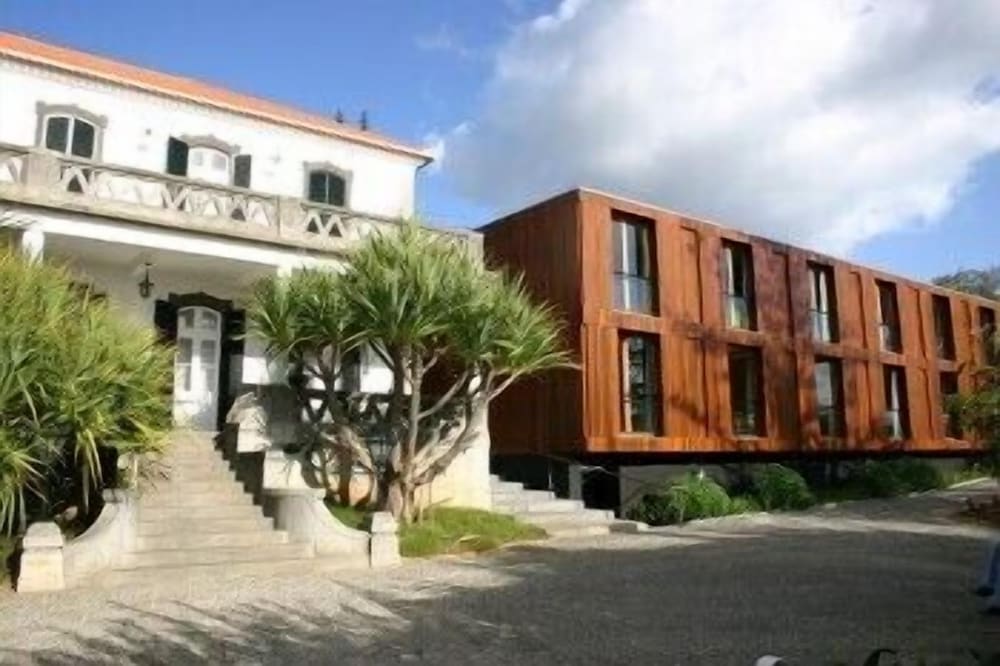 

Firenze - Funchal - ARTS IN Hotel Conde Carvalhal