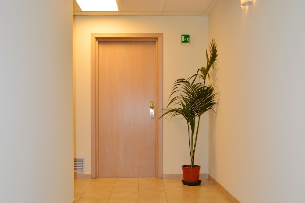 

Torino - Villafranca Tirrena - La Lanterna Hotel
