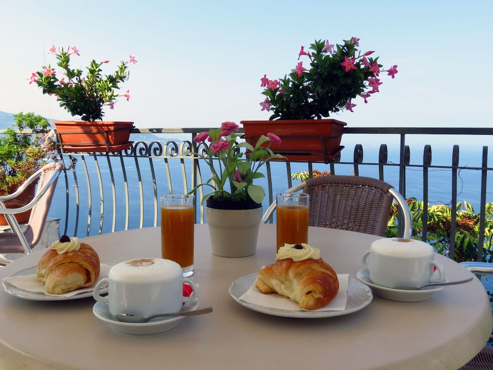 

Roma - Sorrento - Baia Serena