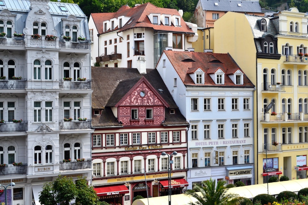 

Milano - Karlovy Vary - Hotel Petr