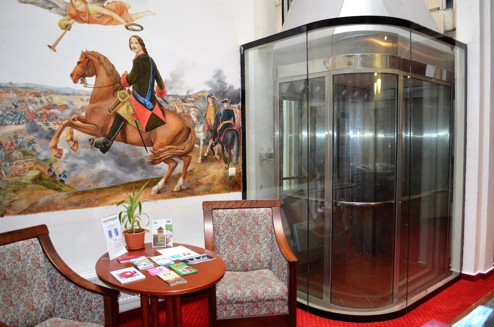 

Roma - Karlovy Vary - Hotel Petr