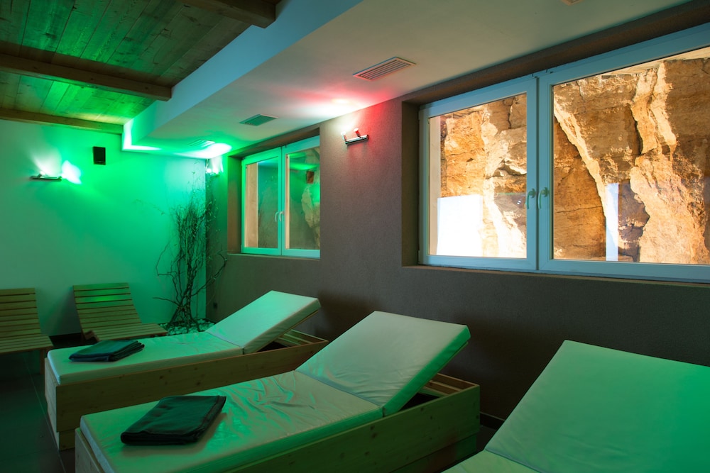 

Palermo - Trentino, Italia - Alpine Mugon Hotel