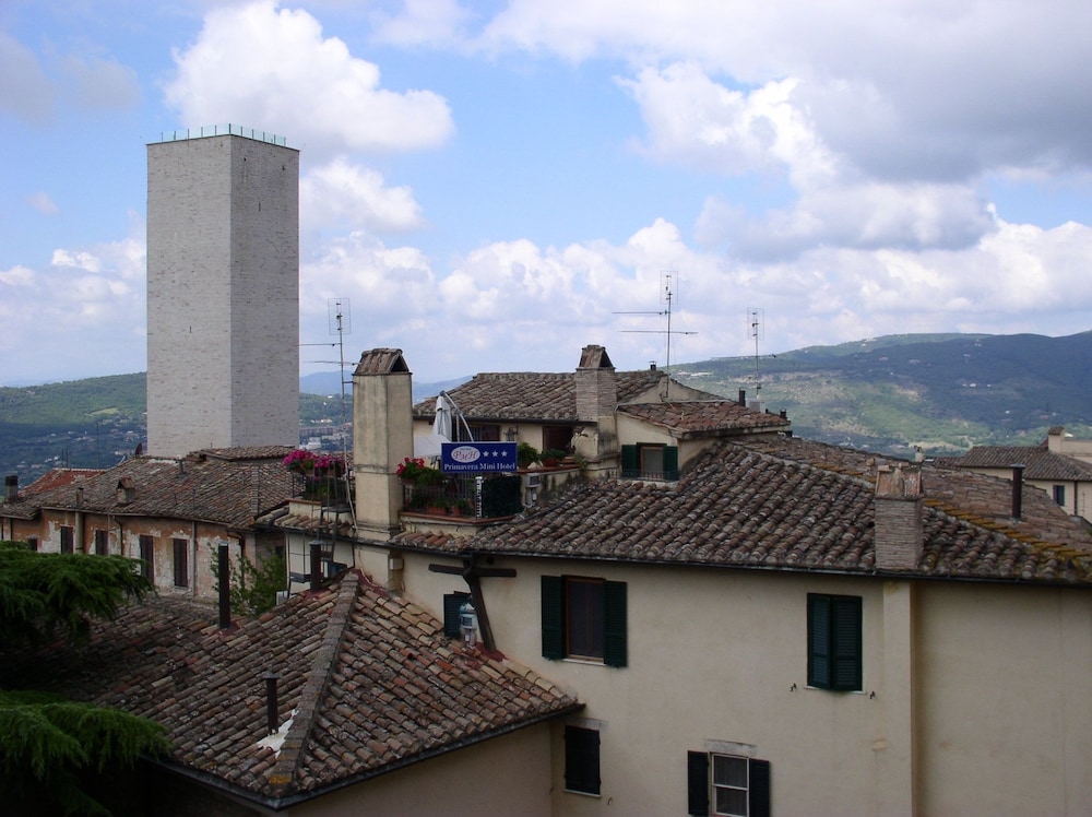 

Roma - Perugia - Primavera Mini Hotel