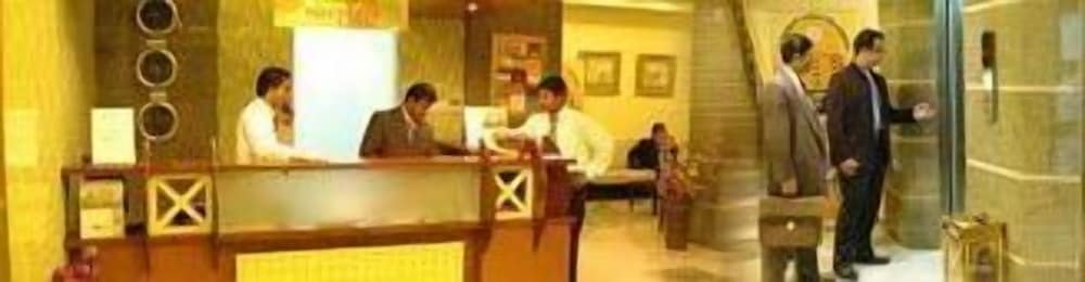 

Roma - ‘Udhaybah - Safeer Plaza Hotel