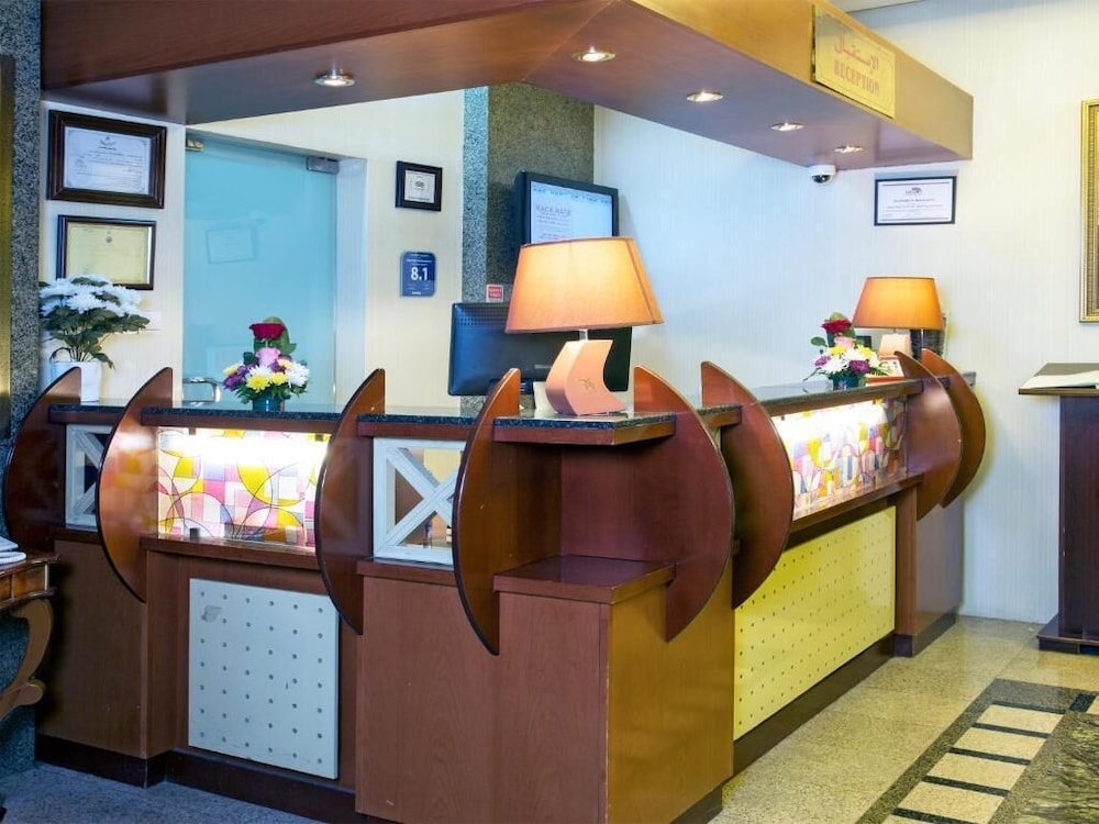 

Milano - Sarūq - Safeer Plaza Hotel