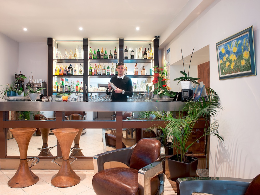 

Bari - Villefranche-sur-Mer - Hôtel Esprit d'Azur