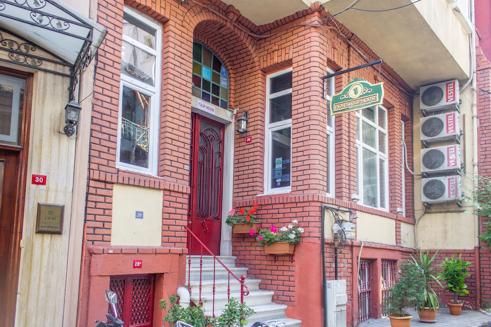 

Roma - Beyoğlu - Hotel Tulip House