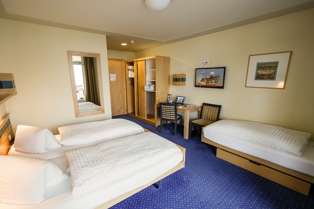 

Napoli - Grindelwald - Arenas Resort Victoria-Lauberhorn