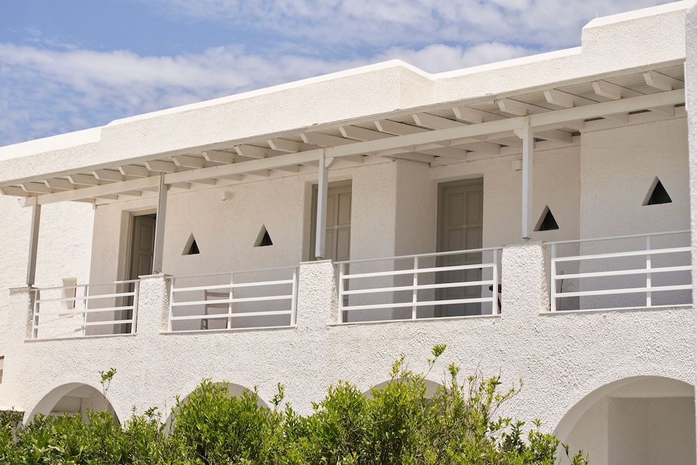 

Roma - Naousa, Paros - Polos Hotel
