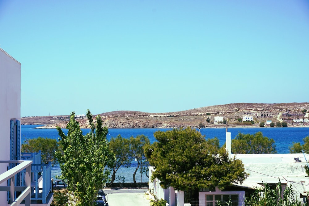 

Napoli - Paros, Isole Greche - Polos Hotel